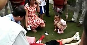 Husband slits wife’s throat during row outside daughter’s school in China